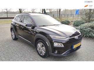 Hyundai Kona EV Fashion 64 kWh , SOH=100% , zwart , HUD