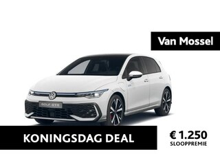 Volkswagen Golf 1.5 eHybrid GTE 272 PK| Panoramadak | Head-Updisplay | Achteruitrijcamera  | Navigatie | 18 Inch Velgen | Stoelverwarming | Stuurwielverwarming