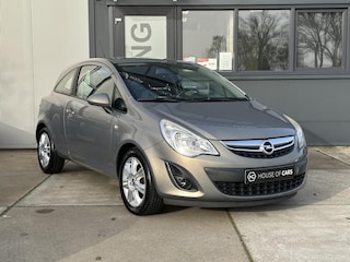 Opel Corsa 1.2 16V Cosmo Automaat Airco Cruise NAP