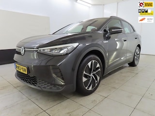 Volkswagen ID.4 Life 77 kWh+Led+warmtepomp+92%SOH stoel&stuur&vooraam-verw+Elek-trekhaak+ bereik 521