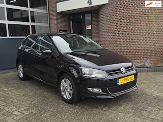 Volkswagen Polo 1.2 TSI Highline 5DR| Apk |Clima |Cruise |