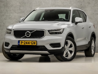 Volvo XC40 1.5 T2 Momentum Sport Automaat (APPLE CARPLAY, GROOT NAVI, STUUR/STOELVERWARMING, CAMERA, SPORTSTOELEN, KEYLESS, ELEK ACHTERKLEP, NIEUWSTAAT)