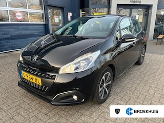 Peugeot 208 1.2 PureTech Blue Lion Airco | Stoelverwaming | Panoramadak | Achterbank in delen neerklapbaar | Airco | Bandenspanningscontrolesysteem