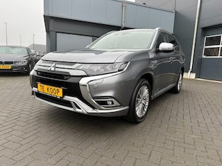 Mitsubishi Outlander 2.4 PHEV Business Camera Apple-CarPlay Trekhaak