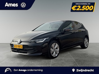 Volkswagen Golf 1.5 204pk eHybrid Life Edition Zijruiten achter en achterruit getint | Navigatie 'Discover' | Achteruitrijcamera 'Rear View'