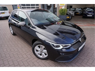 Volkswagen Golf 1.5 TSI Life Business