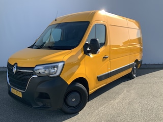 Renault Master T35 2.3 dCi 135 L2H2 Airco 3 Zits Trekhaak 2500 kg & Opstap Euro 6