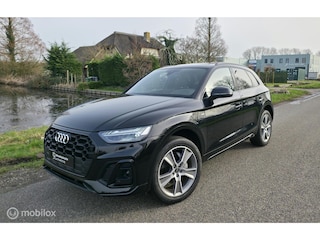 Audi Q5 45 TFSI Quattro S-Line / Pano / Trekh. / B&O