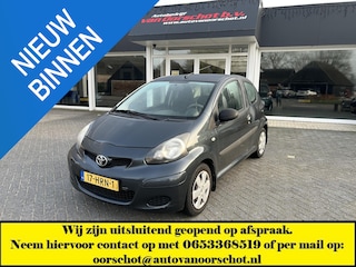 Toyota Aygo 1.0-12V Access Vaste prijs !!!