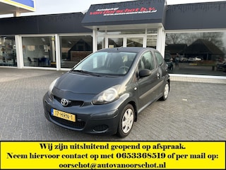 Toyota Aygo 1.0-12V Access Vaste prijs !!!