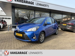 Toyota Yaris 1.0 VVT-i Design Rijklaarprijs / 12 mnd Bovag garantie