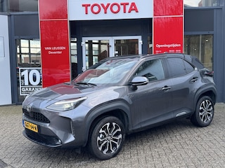 Toyota Yaris Cross 1.5 Hybrid 130 First Edition STOEL/STUUR VERWARMING, ELECTRISCH, INKLAPBARE SPIEGELS, 17 INCH LICHTMETALEN VELGEN