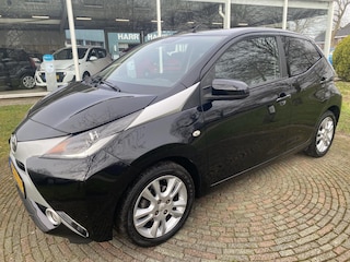 Toyota Aygo 1.0 VVT-IX JOY CLIMATE CONTROL PARKEERSENSORE