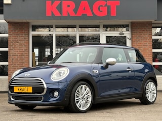 Mini Cooper Blackfriars 1.5 136 pk AUTOMAAT - Leder - LED - Panoramadak!