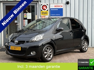 Toyota Aygo 1.0-12V Dynamic | AIRCO | LICHTMETAAL | NW APK | RIJKLAARPRIJS |