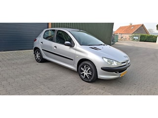 Peugeot 206 1.4 X-Design