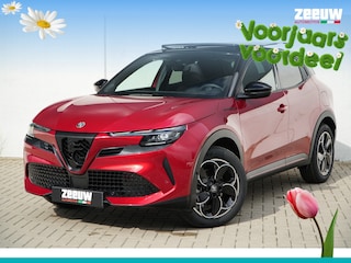 Alfa Romeo Junior Elettrica Speciale 54 kWh | Pano | Techno | 18"