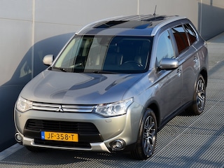 Mitsubishi Outlander PHEV 2.0 INSTYLE PLUS 4WD | PLUG IN HYBRID | SoH 87%  | FULL OPTIONS | NIEUWE ACCU 2023 | LEDER | ADAPTIEF CRUISE | SCHUIFDAK | ALL IN RIJKLAARPRIJS