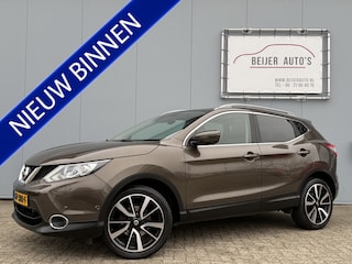 Nissan Qashqai 1.2 Tekna Panoramadak/Camera/Trekhaak.
