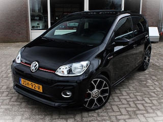 Volkswagen Up 1.0 TSI GTI Achteruitrijcamera, Stoelverwarming, Parkeersens. A, Panoramadak, Beats Audio, Cruise control, Climate control, 17" LMV