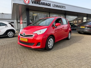 Toyota Verso-S 1.3 VVT-i Dynamic Unieke KM stand, Rijklaarprijs / 12 mnd Bovag garantie