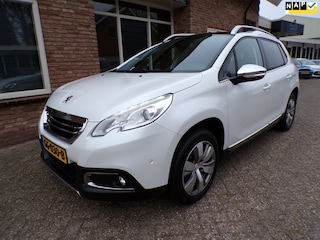 Peugeot 2008 1.6 VTi Allure Automaat / Navi / Clima / Panoramadak