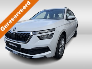 Skoda Kamiq 1.0 TSI Style DSG Automaat Carplay / Trekhaak wegklapbaar / Navigatie / Digital Cockpit / LED / Parkeersensoren