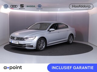 Volkswagen Passat 1.4 TSI Highline Business R 125pk DSG| digital display| Camera| verwarmde voorruit en -stoelen| Navi