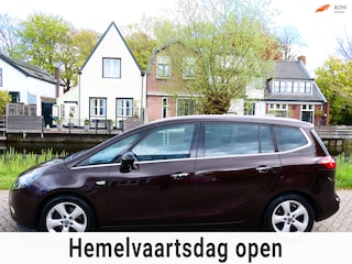 Opel Zafira Tourer 1.4 Cosmo 7 Persoons 2e eig. Clima Navi Trekhaak 1250kg.