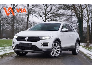 Volkswagen T-Roc 1.5 TSI Sport Trekhaak | LED | PDC | Camera | Stoel + Stuurverw. | ACC | Virtual