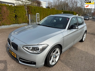 BMW 114i EDE 5-DRS Business Sport AC NAVI LMV 18" BMW SPORT S/K DAK NAP