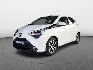 Toyota Aygo 1.0 VVT-i x-first AUTOMAAT | CARPLAY | CAMERA