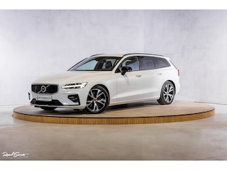 Volvo V60 2.0 T5 R-Design | Zwenkbare trekhaak | Memory | Cruise control | Apple carplay |