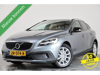 Volvo V40 1.5 T3 Polar+ Luxury - Automaat - Trekhaak - Camera