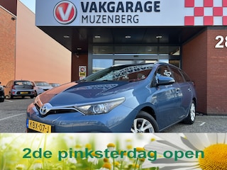Toyota Auris Touring Sports 1.8 Hybrid Dynamic // LED // NAVI // CAMERA // CLIMA // DAB // KEYLESS // TREKHAAK!!
