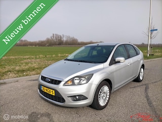 Ford Focus 1.6 Titanium nap apk zeer mooi