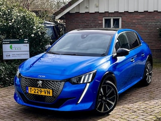 Peugeot 208 1.2 PureTech GT Pack|Pano|BOMVOL|RIEM VV|Leder|ACC|3D Cockpit|Sportstoelen|CAMERA