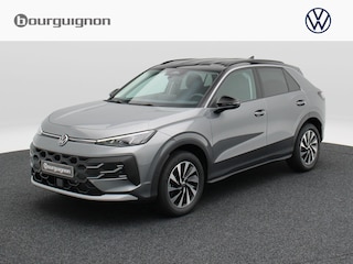 Volkswagen T-Roc Life First Edition 1.5 eTSI 116 PK | Trekhaak | Stoel- & Stuurverwarming | Carplay | Camera |