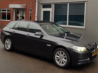 BMW 5-serie Touring 518D 2.0 Aut8 Pano Leder Navi Xenon