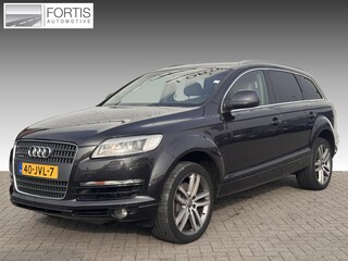 Audi Q7 3.0 TDI quattro export | CARPLAY