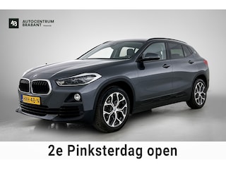 BMW X2 SDrive18i Executive Edition (GROOT-NAVIGATIE, STOELVERWARMING, CAMERA, PDC, DEALER ONDERHOUDEN, LED,