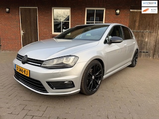 Volkswagen Golf 1.4 TSI Highline 2x R-Line | Trekhaak| Full touchscreen| App connect| Cruise