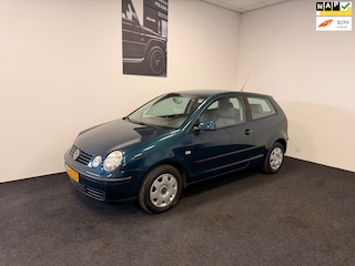Volkswagen Polo 1.4-16V Comfortline Automaat en NAP