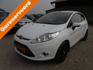 Ford Fiesta 1.25 Titanium **1e EIGENAAR**SUPER NETJES!**