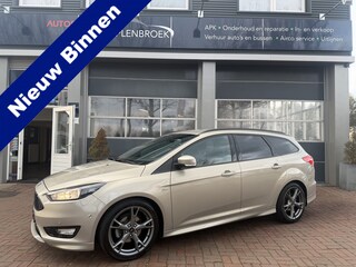 Ford Focus Wagon 1.0 ST-Line Bj 2017 Km 132.000 126PK Dealer onderhouden !!