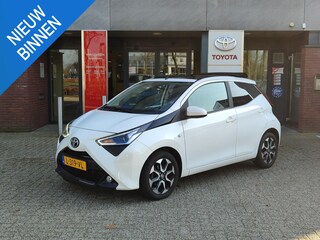 Toyota Aygo X-JOY CABRIO-DAK APPLE/ANDROID CLIMA LM-VELGEN CAMERA BLUETOOTH PRIVACY-GLASS LED NL-AUTO