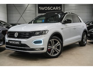 Volkswagen T-Roc 2.0 TSI 4Motion 190PK 3x R-Line * Pano - Trekhaak - Virtual - Camera - Keyless - Blind Spot - ACC *