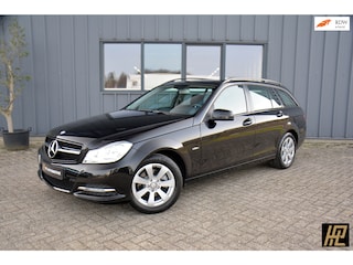 Mercedes-Benz C-klasse Estate 180 Business Class Elegance * Stoelverwarming * 2 sets wielen * Distributieketting nieuw * Zeer net
