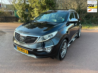Kia Sportage 2.0 X-clusive / Navi / Pano / Automaat / leder / Airco