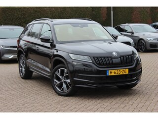 Skoda Kodiaq 1.5 TSI Sportline Business / Camera / Keyless / Sportstoelen / CarPlay / 19'' / Blackpack / Virtual Cockpit / Dodehoek / DAB / Stoelverwarming / ACC